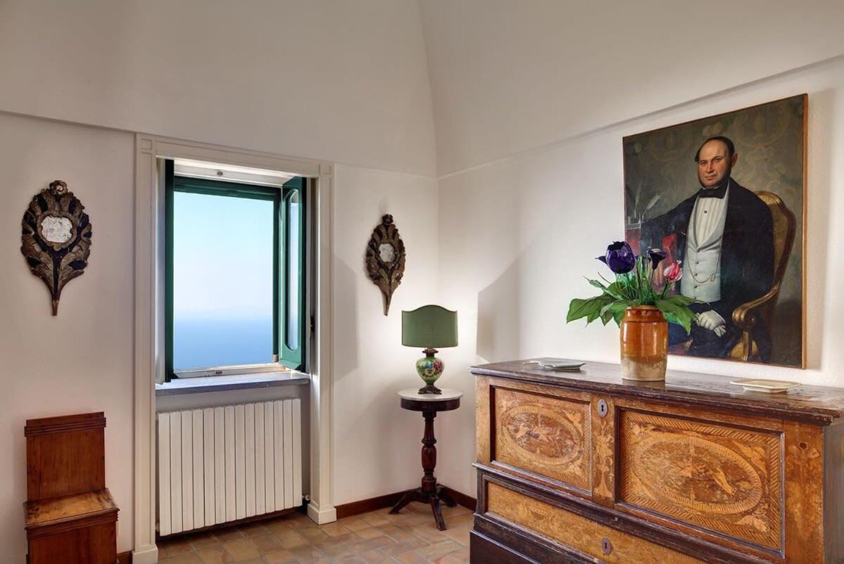 Fondo Turiello Villa Gardens Pool And Guest Services マッサ・ルブレンセ エクステリア 写真