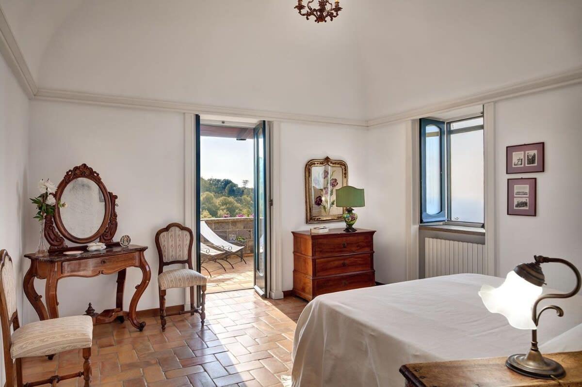 Fondo Turiello Villa Gardens Pool And Guest Services マッサ・ルブレンセ エクステリア 写真